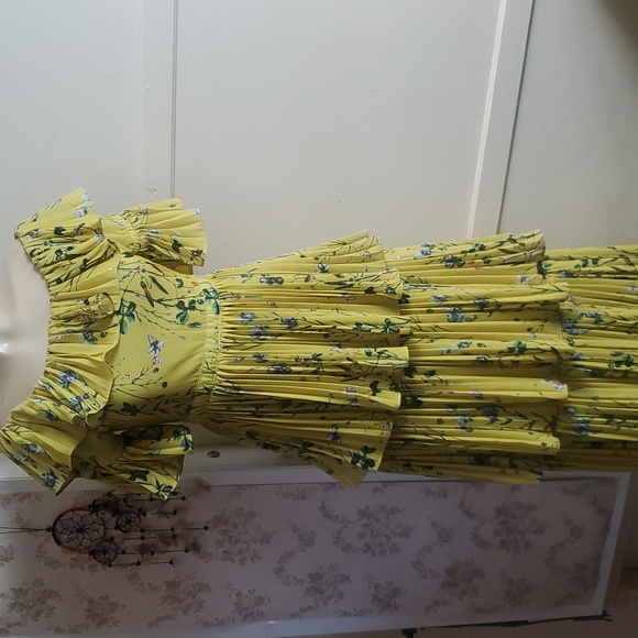 o.p.t Floral Vimmy Tiered Pleated Maxi Dress Yellow Size L - Picture 3 of 12